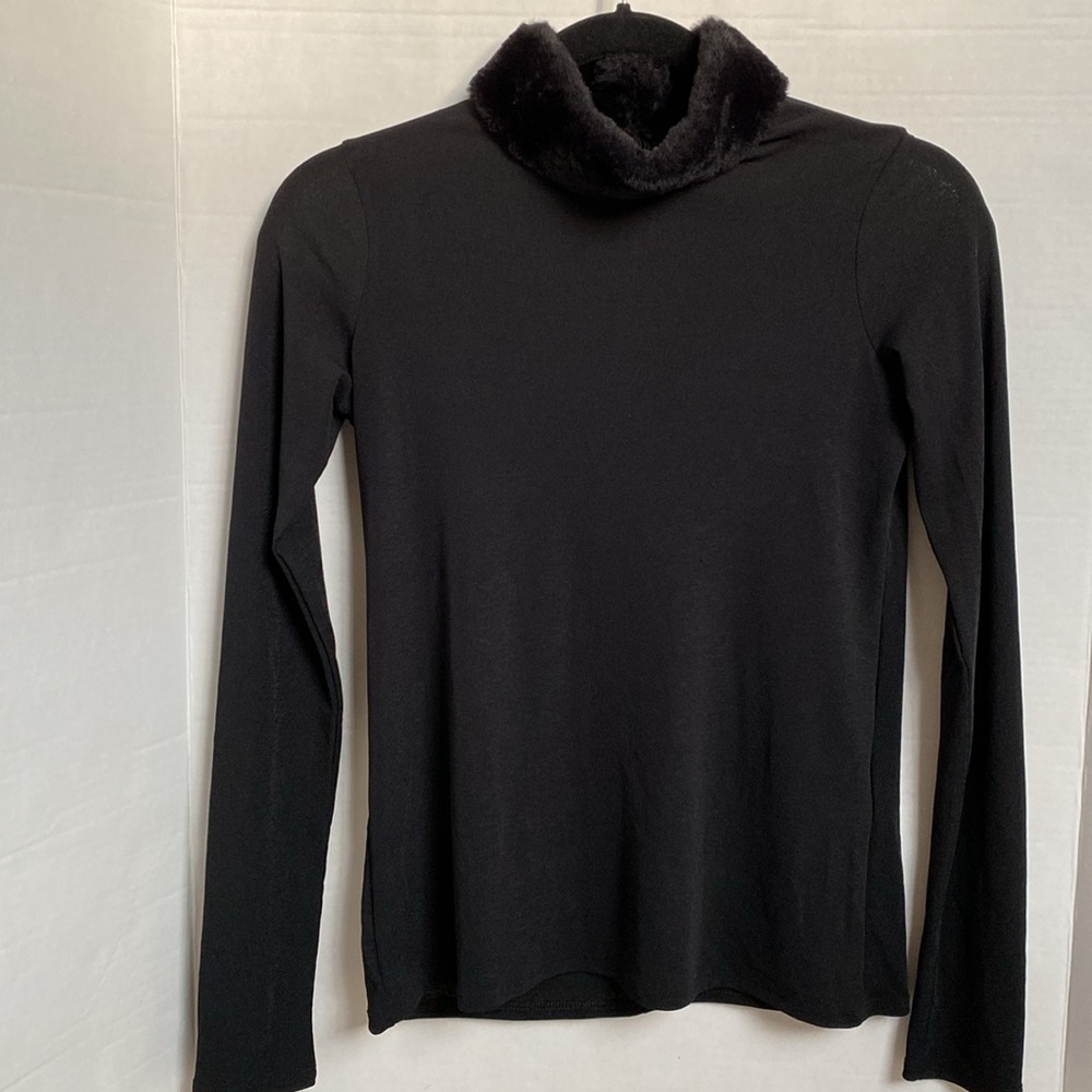 EUC Zara fur collar top